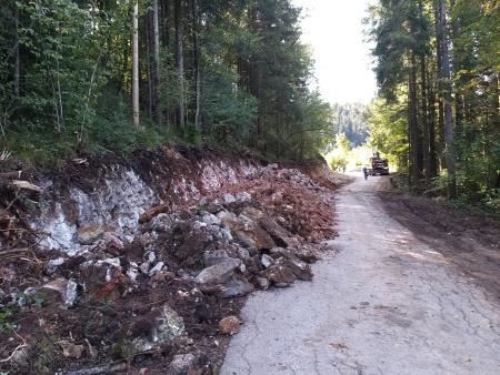 Dela na cesti pri Otonici 06 Foto Boštjan Otoničar.jpg